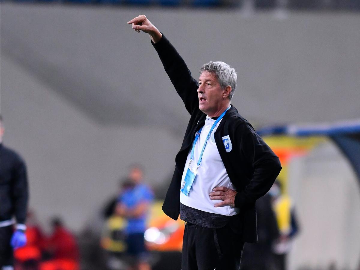 CRAIOVA - VOLUNTARI 2-1. Mihai Teja, iritat după meci: „Universitatea nu are nevoie de aceste mici ajutoare”