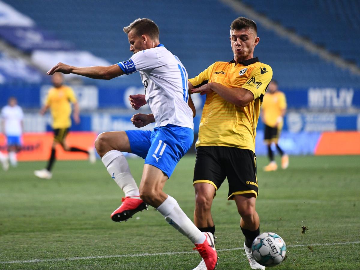 FOTO CRAIOVA - VOLUNTARI // LIGA 1 // 19.09.2020
