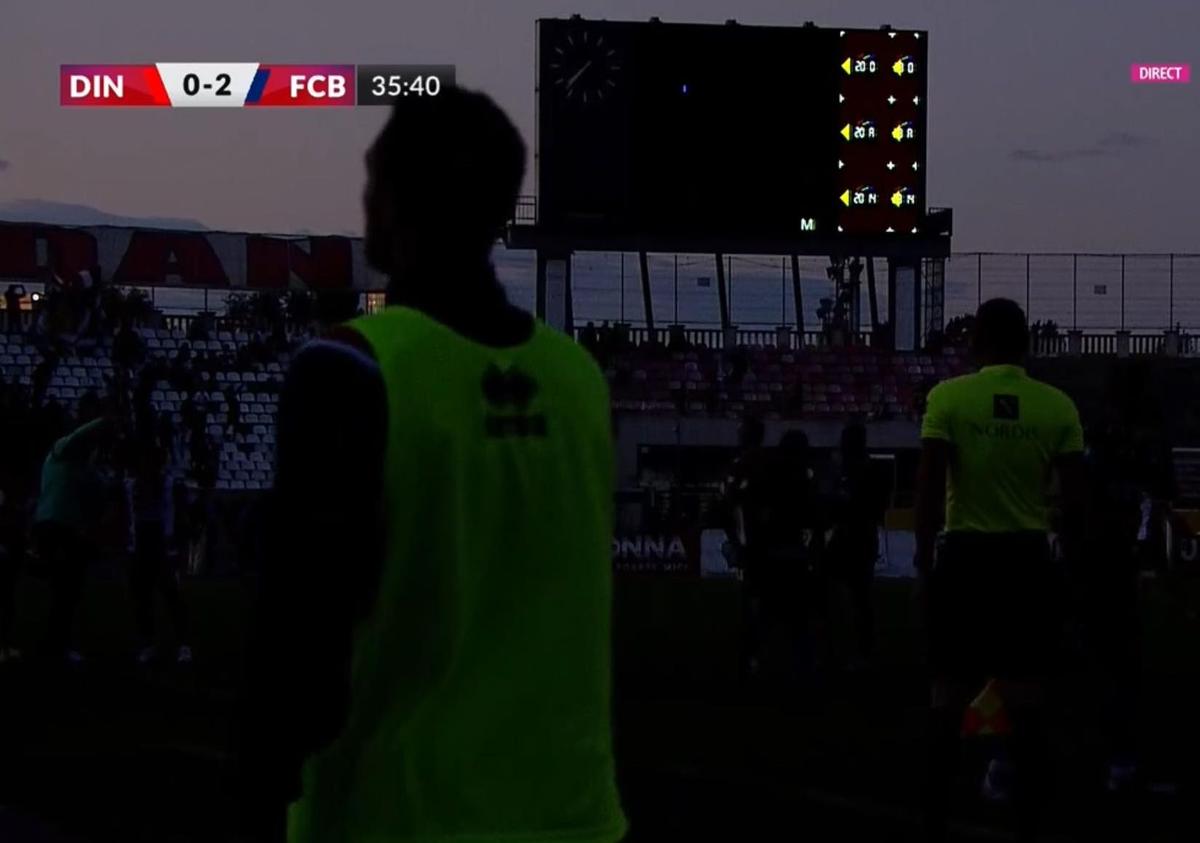 Dinamo - FC Botoșani, probleme cu nocturna și meci