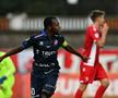 Detaliul remarcat de Dan Udrea la tribuna oficială, în momentul beznei de la Dinamo - Botoșani: „Cum să stai așa?!”
