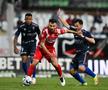 Detaliul remarcat de Dan Udrea la tribuna oficială, în momentul beznei de la Dinamo - Botoșani: „Cum să stai așa?!”