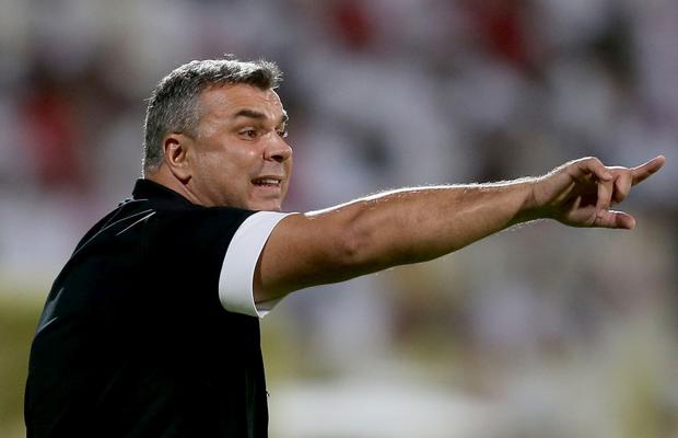 Revine Olăroiu? Echipa care l-ar vrea pe român tocmai și-a dat afară antrenorul