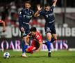 Detaliul remarcat de Dan Udrea la tribuna oficială, în momentul beznei de la Dinamo - Botoșani: „Cum să stai așa?!”