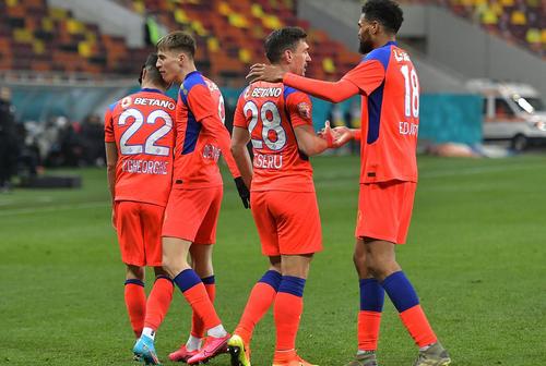 Keșeru la FCSB, sezonul trecut / foto: Imago Images