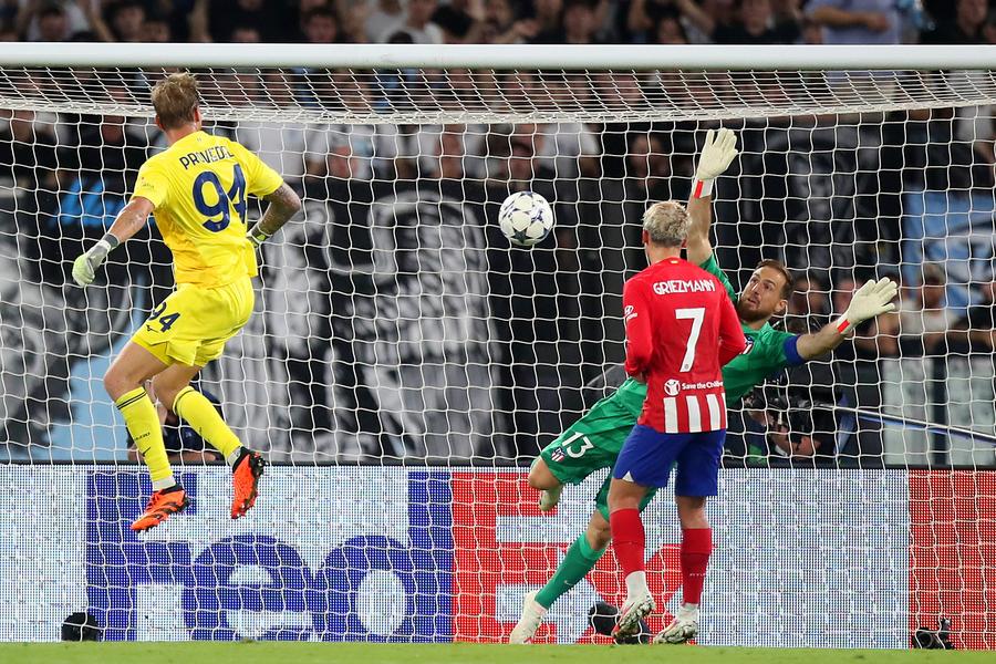 Prima seară de Champions League, prima nebunie: portarul a înscris decisiv la ultima fază! Toate rezultatele din grupe + Clasamente
