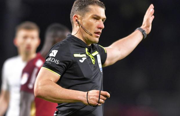 Se întoarce gafeurul Superligii! Istvan Kovacs a scăpat, după ce-a distrus Sepsi - CSU Craiova » Ce meci arbitrează
