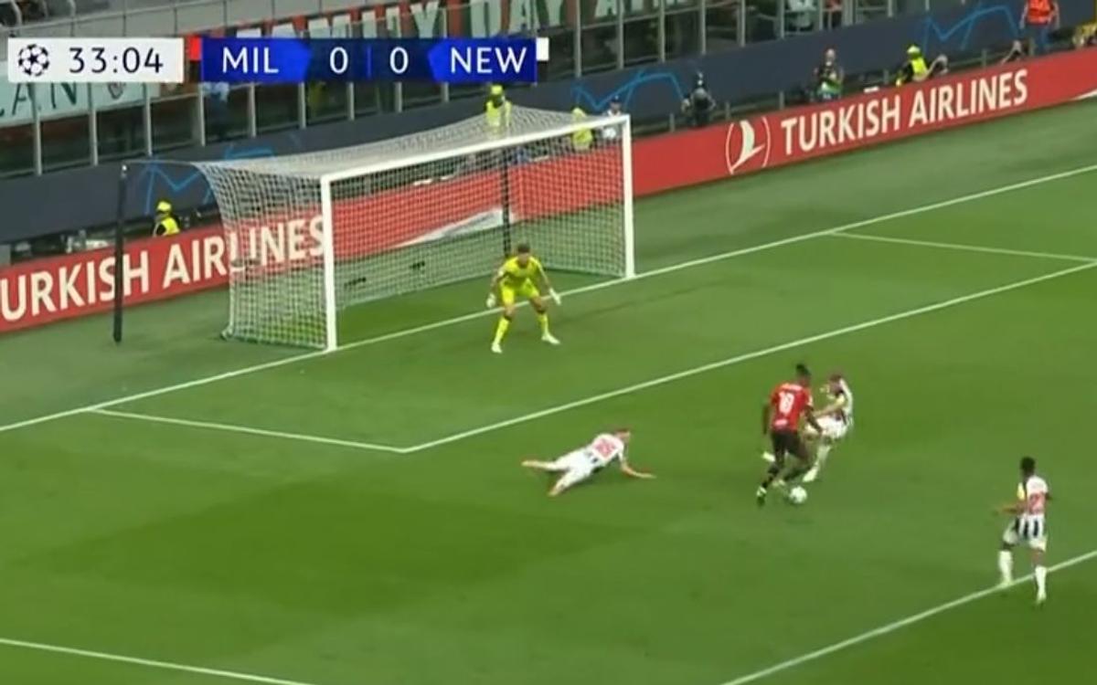 Leao, cursă senzațională în AC Milan - Newcastle