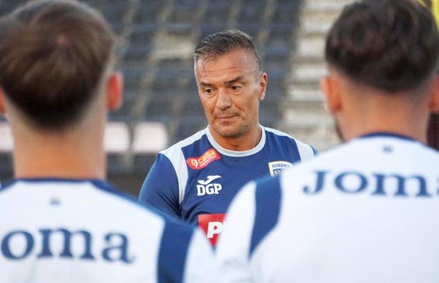 Metode șocante la naționala U21 a României! » Pentru ce erau treziți jucătorii la ora 7:00 și ce au fost nevoiți să îndure la antrenamente