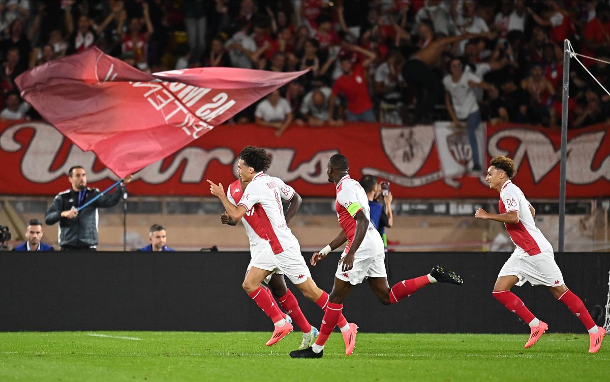 Rezultatele celor 6 meciuri de joi din Liga Campionilor: debutanta Brest a scris istorie! Barcelona, înfrângere dureroasă pe terenul lui Monaco