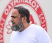 Evangelos Marinakis, patronul lui Olympiacos, viitoarea adversară a lui FCSB, a adus preotul în cantonament. Foto: Olympiacos.org