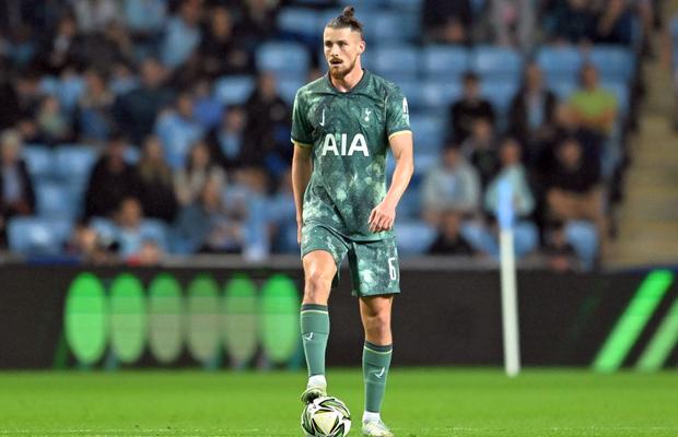Ce loc ocupă Radu Drăgușin în topul transferurilor reușite de Paratici la Tottenham
