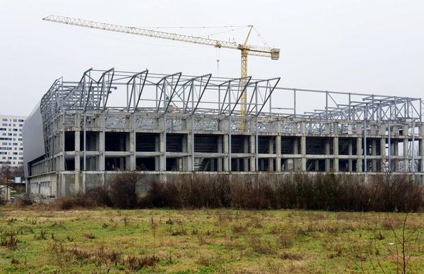 Speranțe pentru polivalenta abandonată din România » Ajunsă o ruină, noua sală a primit undă verde și lucrările urmează să fie reluate