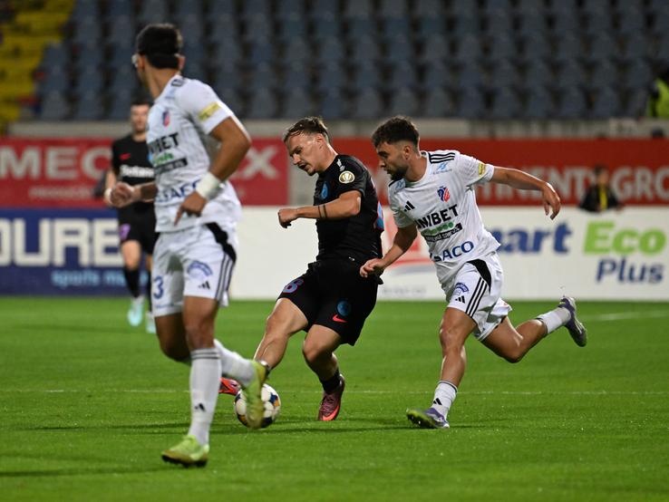 FC Botoşani a învins-o pe FCSB cu 3-1, meci din etapa 10, din Superligă. Foto: sportpictures.eu