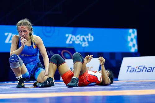 Andreea Ana după lupta din finala pentru bronz FOTO Imago Images