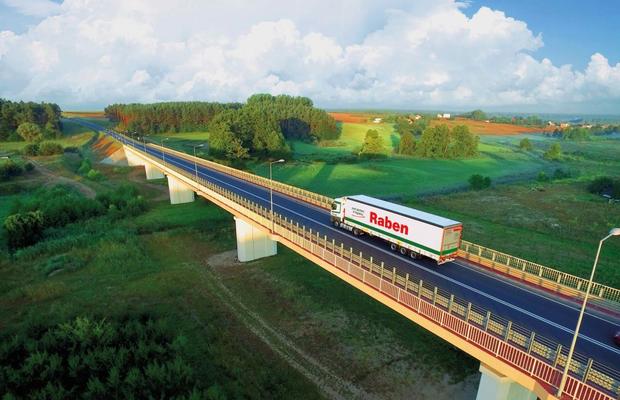 Transport marfă Slovacia – soluții integrate și rețea modernă cu Raben România