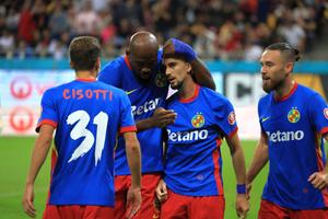Impresarul dezvăluie ce se întâmplă cu jucătorul transferat de FCSB: „Este foarte stresat”