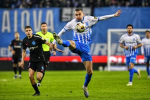 Universitatea Craiova - FCSB, meci cu sabia deasupra capului pentru Baciu » Echipele probabile