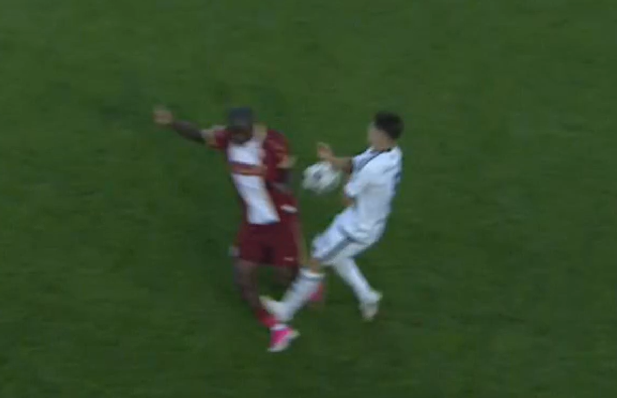 Răzvan Creț, eliminat în CFR Cluj - FC Botoșani