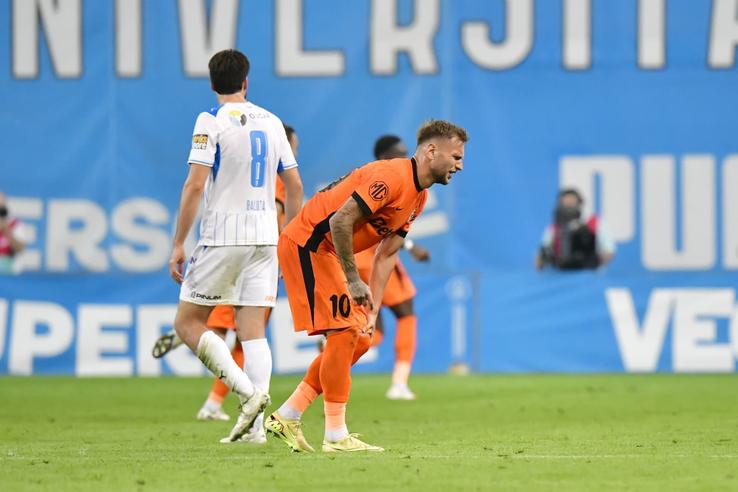 Denis Drăguș s-a accidentat în Craiova - FCSB / foto: Cristi Preda (GSP)