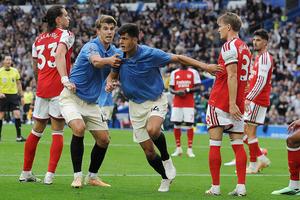 Arsenal, ce rușine! Revelația sezonului a SPULBERAT campioana din Premier League!
