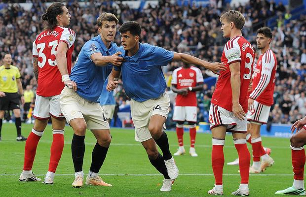 Arsenal, ce rușine! Revelația sezonului a SPULBERAT campioana din Premier League!