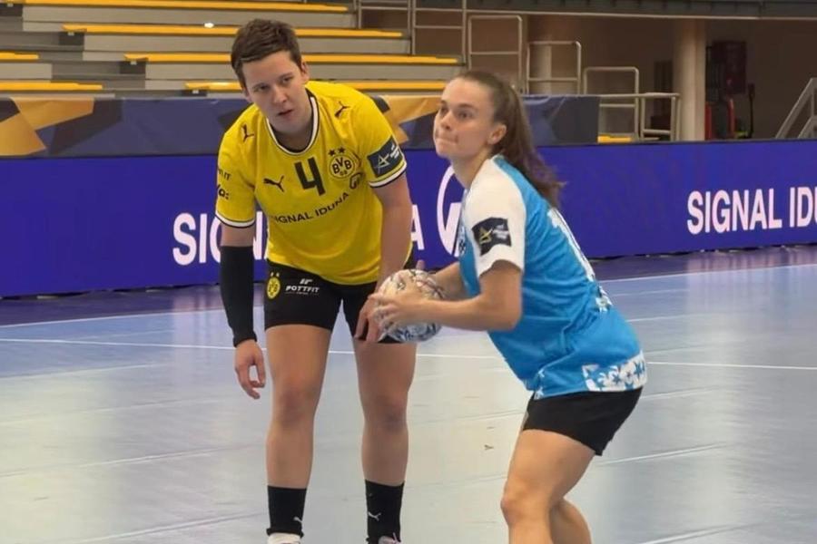 Borussia Dortmund - CSM București, în etapa a treia a Ligii Campionilor: Foto: captură Instagram (CSM București) CSM București avea un avantaj de 7 goluri la pauză, în Liga Campionilor, la Dortmund. Ce a urmat e... șocant!