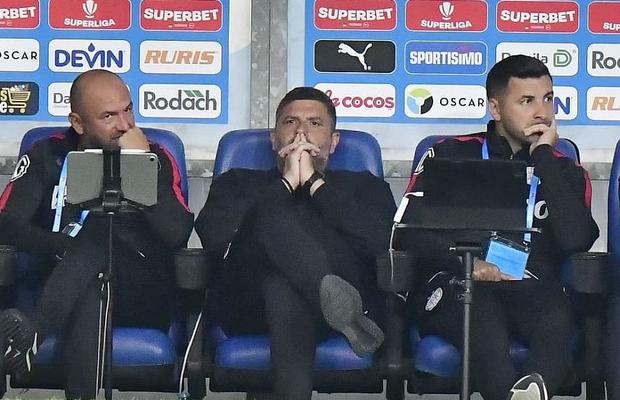 „Mulțumim, Marius Baciu!” » Campioana Craiova a desființat-o pe FCSB, 5-0! Roș-albaștrii au jucat de parcă au vrut să scape de antrenor
