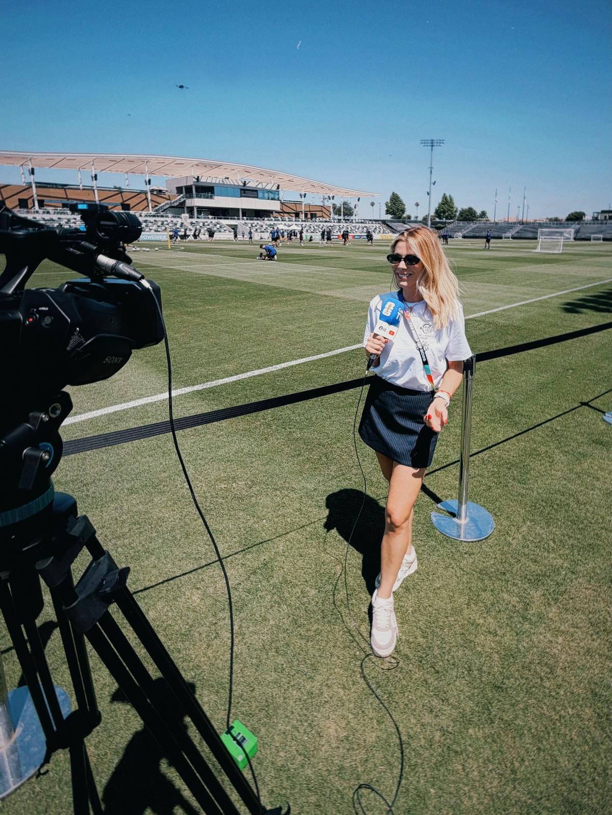 „Pot să te îmbrățișez?” » Trimisa lui Neymar l-a lăsat mască pe Olise, după meci: „Este top”