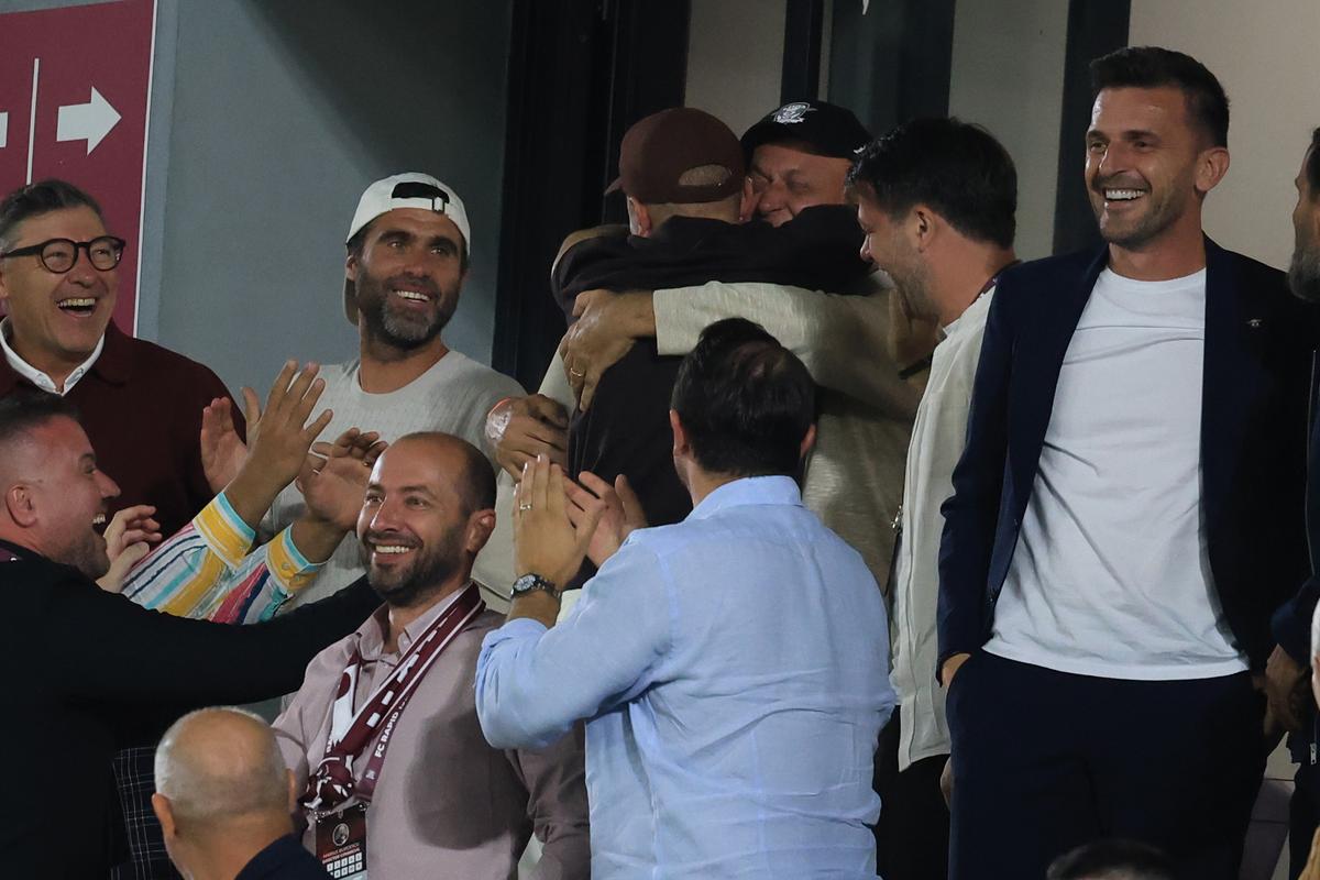 Primul om care l-a sunat pe Dan Șucu, după Rapid - FC Argeș » Patronul i-a răspuns din tribună