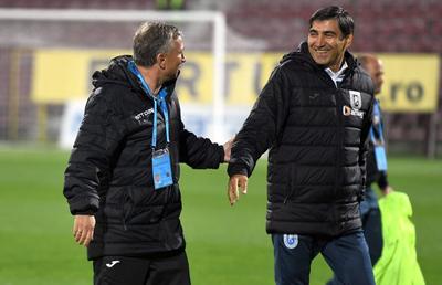CFR CLUJ - CRAIOVA 2-0 // Cine a schimbat primul în duelul Petrescu - Pițurcă, marii contestatari ai regulii cu doi jucători sub 21 de ani