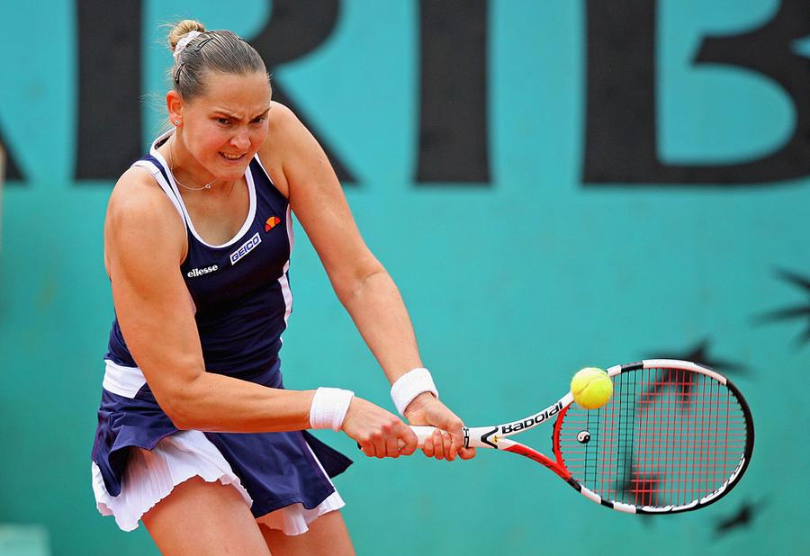 Nadia Petrova „L-a luat pe tatăl Mariei Sharapova de gât și l-a aruncat în coșul de gunoi! De atunci nu m-a salutat” » Adevăratul motiv al unei rivalități celebre din tenisul feminin