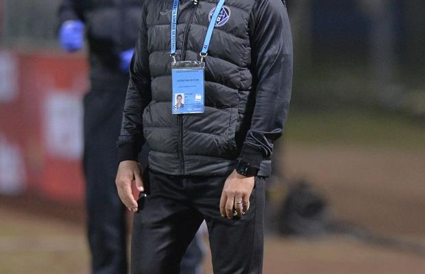 CLINCENI - FCSB 0-2. Ilie Poenaru acuză arbitrajul: „E al doilea meci în care greșește împotriva noastră” » Ce au declarat Rusescu și Paraschiv