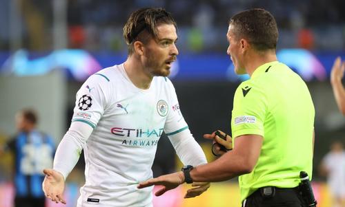 Manchester City a deschis scorul în minutul 30 al meciului cu Cercle Brugge din grupele Ligii Campionilor. Fanii belgienilor n-au primit deloc bine reușita englezilor.