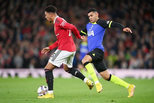 Cinci meciuri, inclusiv derby-ul Manchester United - Tottenham, se joacă acum