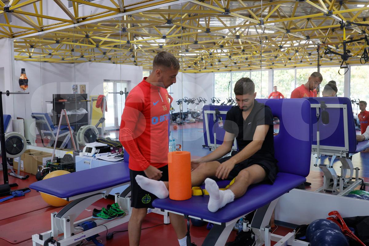 Insider GSP » Echipa Gazetei a asistat la calvarul primelor ședințe de recuperare ale lui Dragoș Iancu în baza FCSB: „Nu-l urăsc pe Țicu! Vorbesc la două-trei zile cu el”