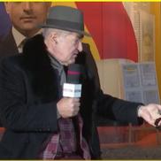 Gigi Becali, apariție excentrică la România TV