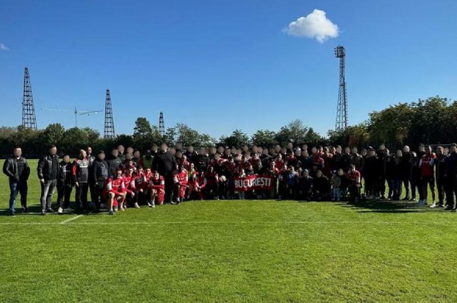 Ultrașii din Peluza Sud au venit sâmbătă la Săftica 3 știri-blitz înainte de Dinamo - FCSB: program prelungit la transport, „câinii”, fără o peluză în derby + Ce surpriză de proporții a încercat clubul