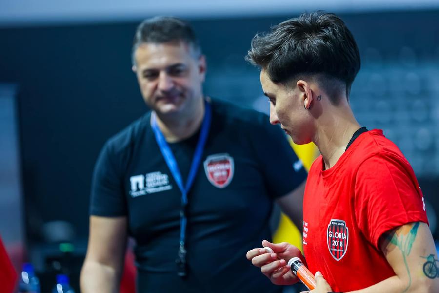Cristina Laslo ar fi cerut conducerii schimbarea antrenorului Florentin Pera. Foto: Facebook Scandal la Gloria Bistrița! A fost exclusă din lot, după înfrângerea din Liga Campionilor » Detalii din interiorul clubului