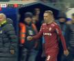 SFIDĂTOR: schimbat în prelungiri, Louis Munteanu l-a smucit pe Panin și ignorat pe Dan Petrescu!