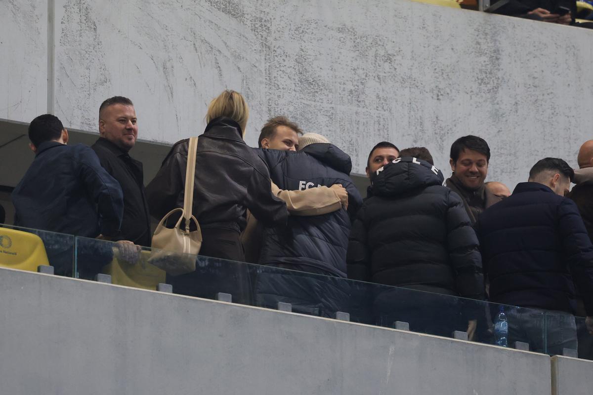 Andrei Nicolescu l-a „scuturat” pe căpitanul lui Dinamo: „A fost emotiv, neinspirat” » Singurul rapidist remarcat: „Ne-a surprins”