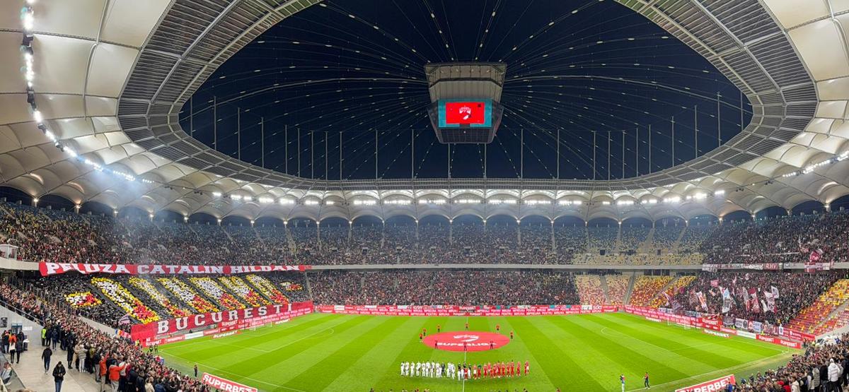Scenografia afișată de fanii lui Dinamo la meciul cu Rapid