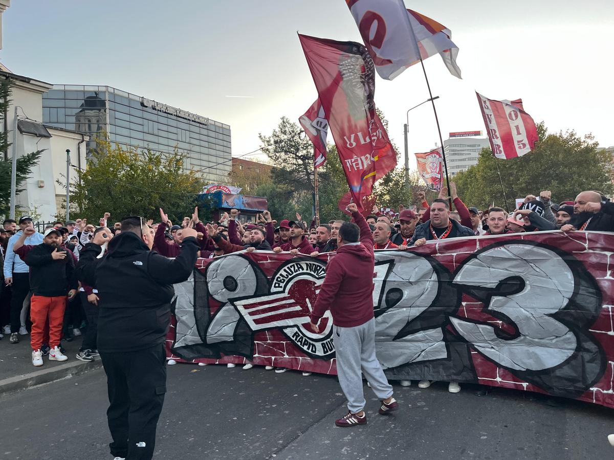 Galeria celor de la Rapid a pornit în Corteo spre Arena Națională