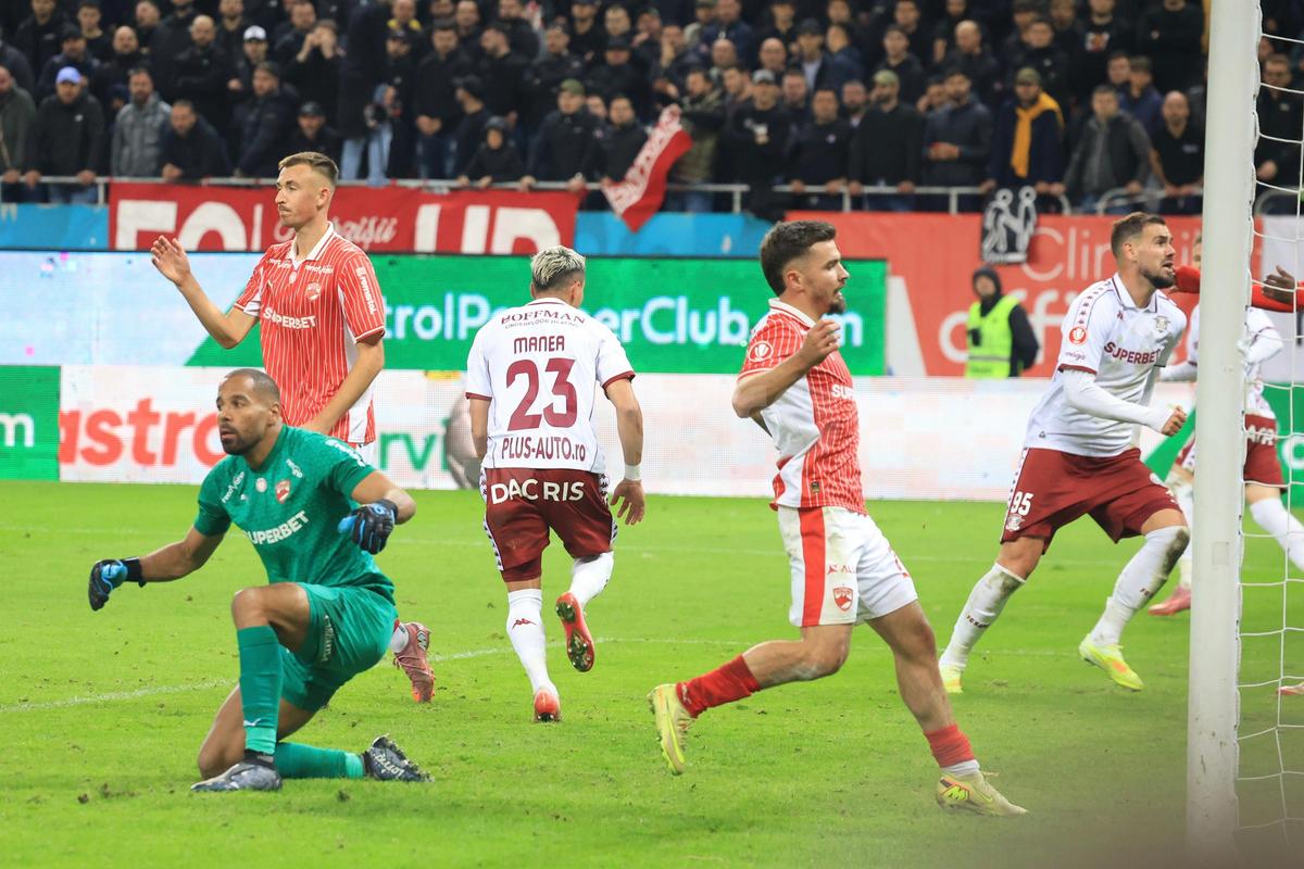 DINAMO - RAPID. Iată faza care va face înconjurul lumii! „Scorpionul” Koljic a scos uluitor un gol ca și făcut! » „Extraordinar, intervenția anului! Ha-ha!”