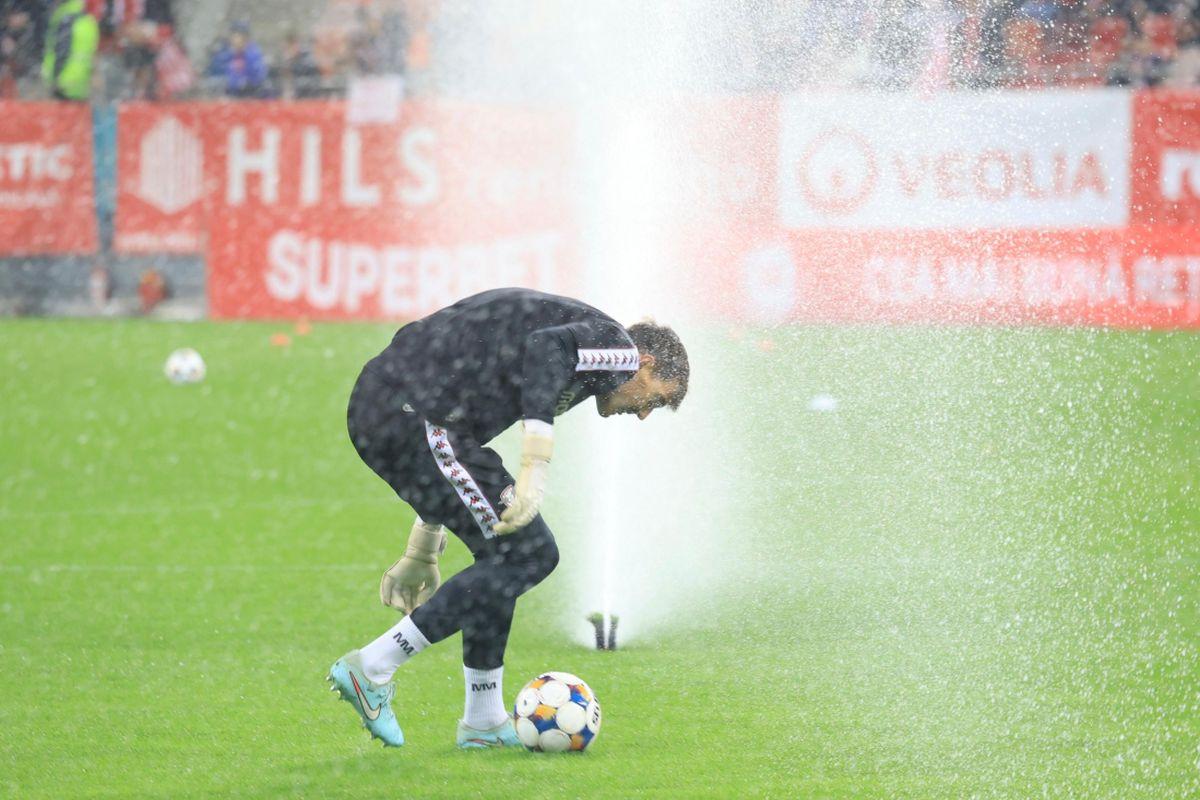 Imagini surprinse înainte de Dinamo - Rapid