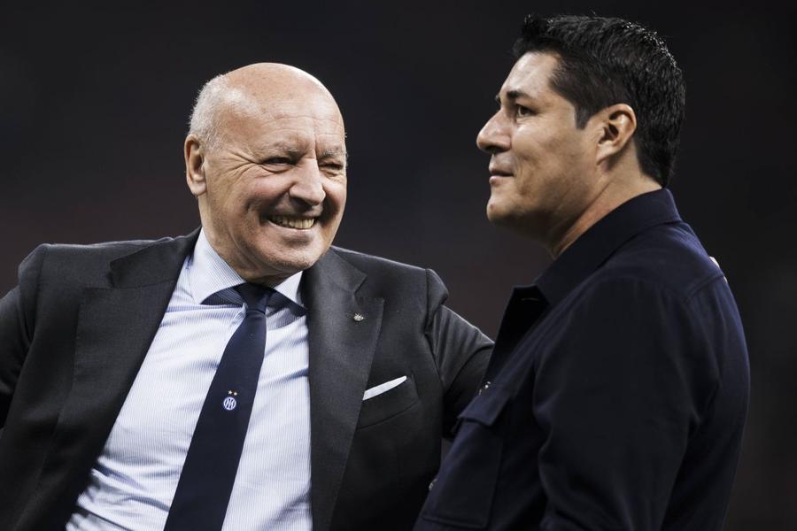 Julio Cruz (dreapta) / Foto: Imago Images Fostul atacant de la Inter, cuvinte de laudă pentru Cristi Chivu: „A înțeles exact ce trebuia să facă”