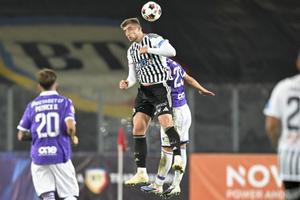 Marius Avram a analizat fazele controversate din U Cluj - FC Argeș și a dat verdictul: „Arbitrul s-a lăsat păcălit!”