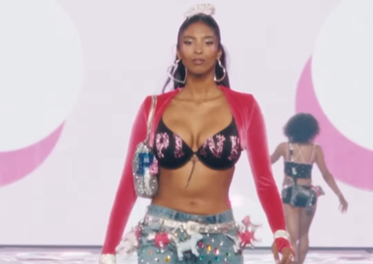 Fiica unuia dintre cei mai mari sportivi din istorie a făcut senzație la prezentarea Victoria’s Secret