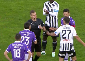 Cea mai bizară decizie de arbitraj din acest sezon în Superligă! Motivul uluitor pentru care a fost anulat golul în U Cluj - FC Argeș