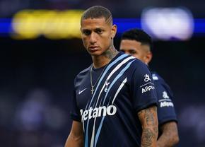 Richarlison se ia de candidatul la președinția Braziliei: „Mi-a furat insula privată”