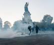 Imagini din haosul care a cuprins Parisul în aceste zile // foto: Imago